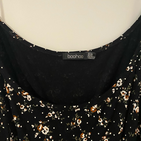 Boohoo Cropped Tank Top - Picture 4 of 4